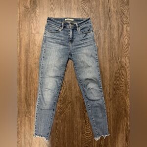 Levi's High Rise Blue Jeans for Women